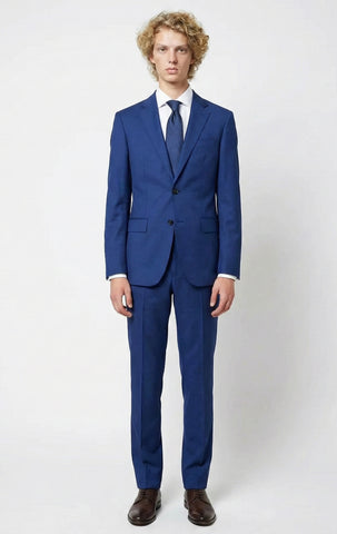 Standard Suit Selection